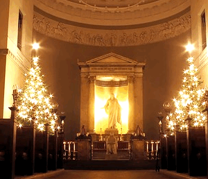 Juletræer i Vor Frue Kirke, København